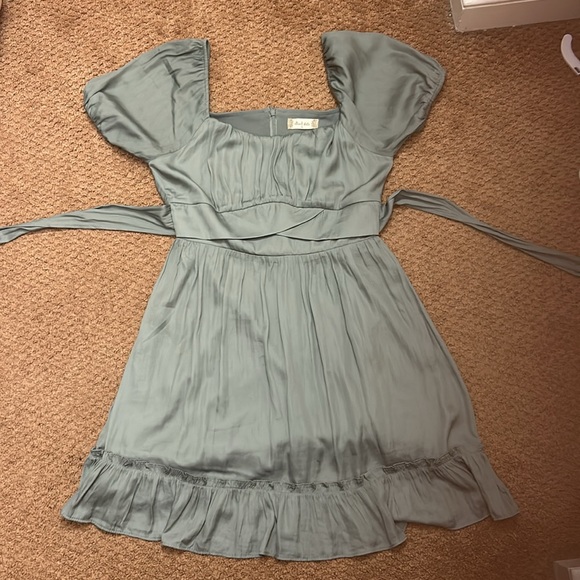Alterd state raella crossover dress in dusty green - Picture 2 of 4